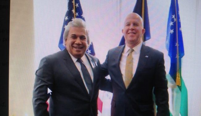 Carlos y jefe de la Policia