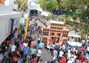 patronales-camion-casi-vacio