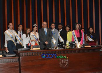 Reinado-senado-visitantes-distinuidos