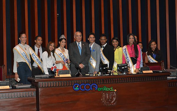 Reinado-senado-visitantes-distinuidos