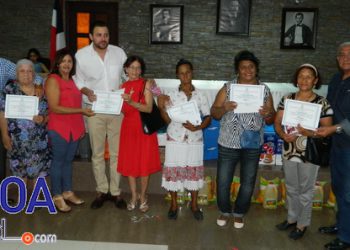 Alcaldía Ocoa agasaja madres