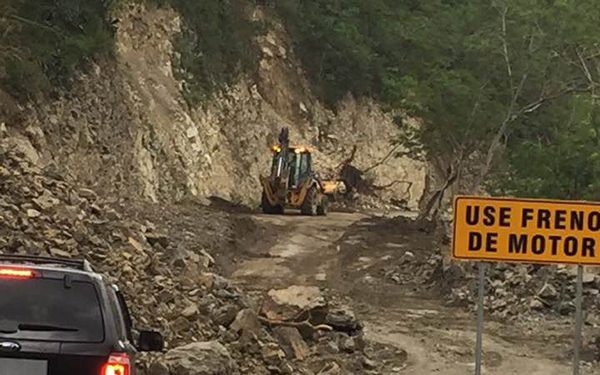 Derrumbe-los-MArtinez