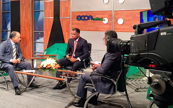 Administrador-Edesur-con-Huchi