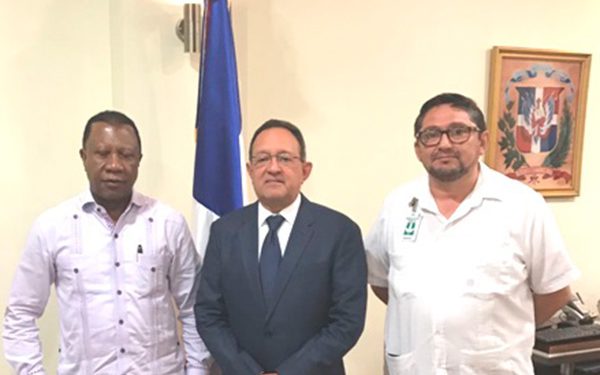 Lebron-y-ministro-agricultura