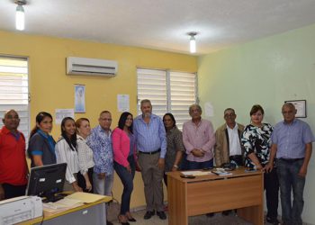 Gobernador-y-funcionarios-combos