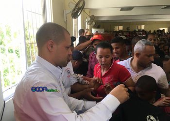 Neury-Tejeda-entrega-utiles