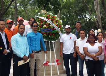 Ofrenda-Floral-ASEUNo-CESAr