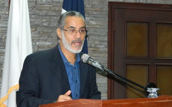 Principios y Valores presenta conferencia en Palacio Municipal Ocoa