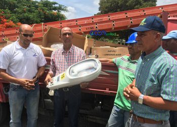 Entrega-lamparas-Sabana-ALrga