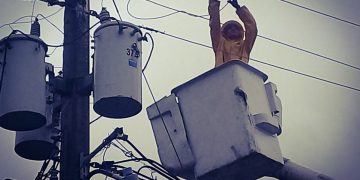 bRIGDA EDESUR POSTE LUZ