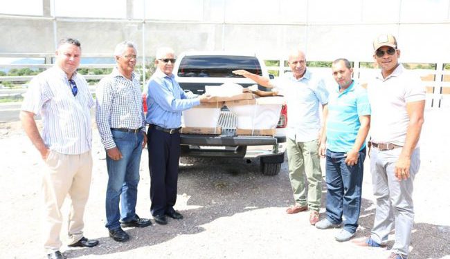 sabanalarguenses donan banos play