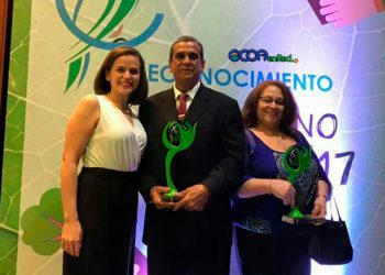 Milciades-Mejia-reconocido-ciudadano-verdes