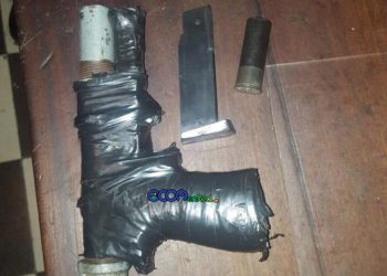 Chilena-con-hombre-ocupada