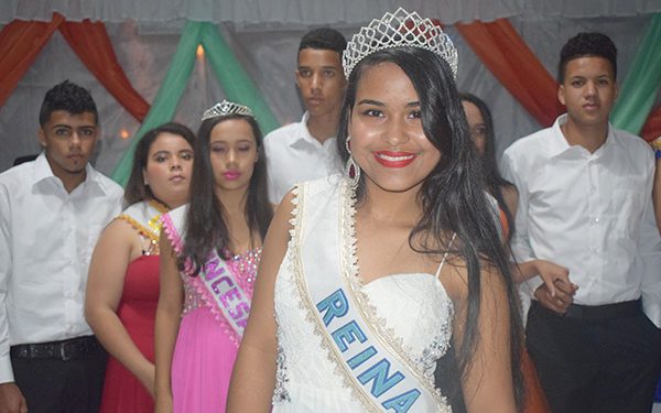 Orianny-Pujols-reina-patronales-El-Pinar-2017