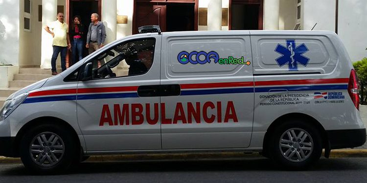 Ambulancia entregada hospital San Jose