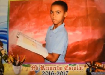 menorgorpeadoconleche