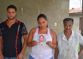 familia buscahermana