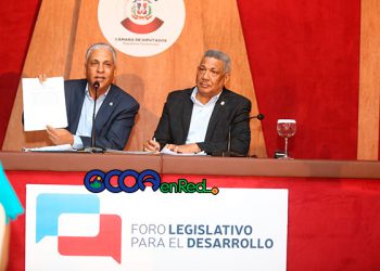 Francis y Gory Foro Legislativo Ocoa