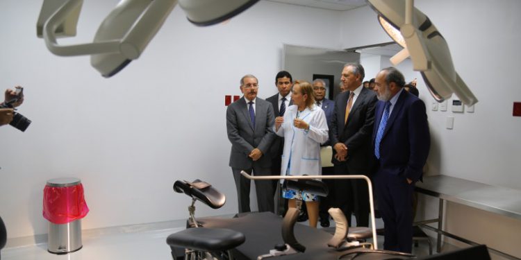 Hospital Barahonna inaugrurado