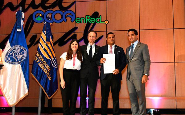 Pedro Calderon Premios Hult