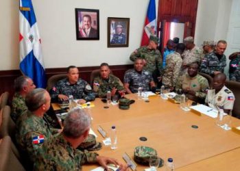 Reunion alto mando RD Haiti
