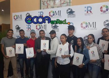 jovenes Ocoa becados juventud