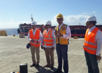 lLEGA CARBON pUNTA CATALINA