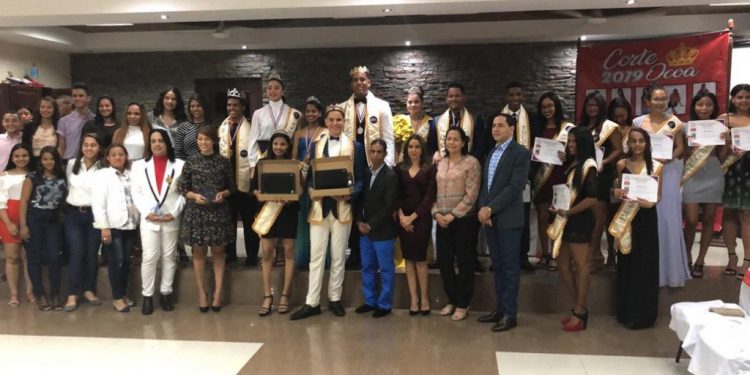 Fudeico premia a miembros del reinado 2019 entrega laptos a reyes patronales 1024x576