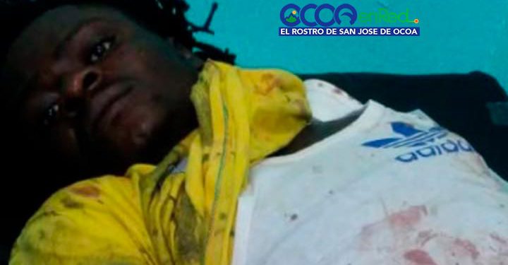 haitiano cortan mano RA