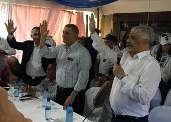 Miguel Vargas juraemnta Ocoa