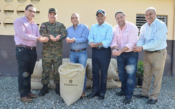 donan semilla induban Rancho Arriba