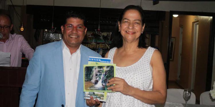 Jose Hnrqiez uy Silvia