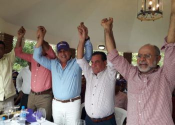 carlos felix y otros