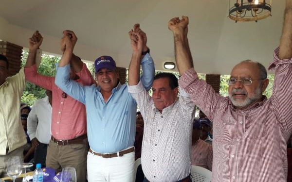 carlos felix y otros