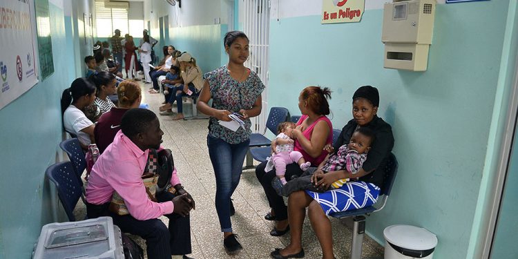 hospital San Jose gentes pasilllos