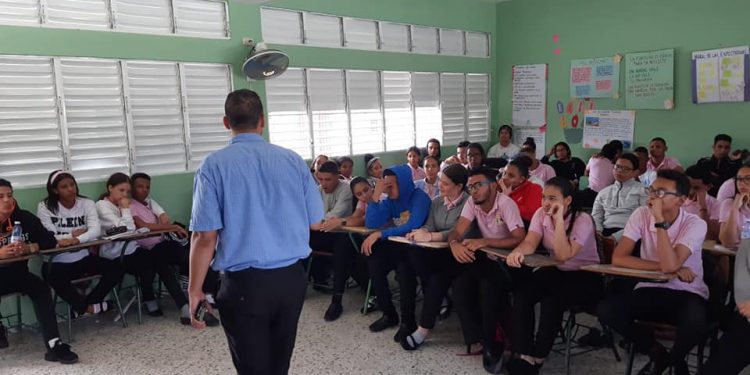 Charla uso susstencia contrlada