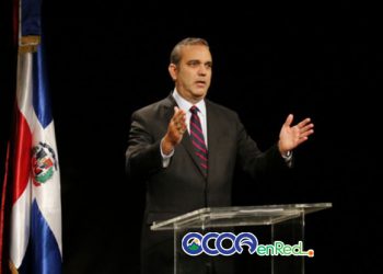 LUIS ABINADER PODIUN