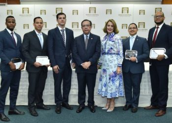 Premio Banco Central Neury Ramirez