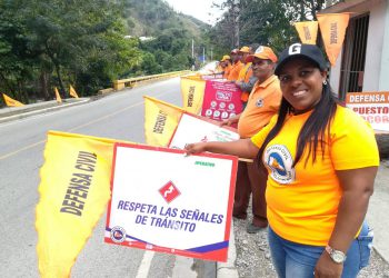 volunatrios Defensa Civil