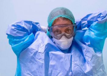 cientifico Corona Virus