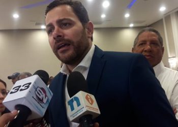 aneudy Denuncia compras cedlas