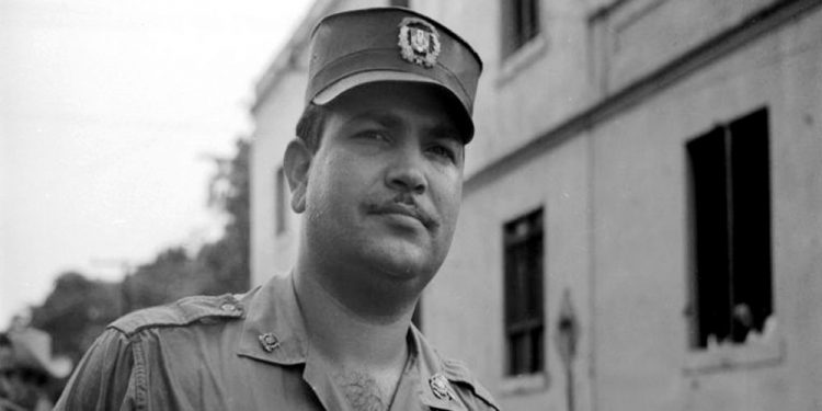 coronel francisco alberto caamano deno 1000x593