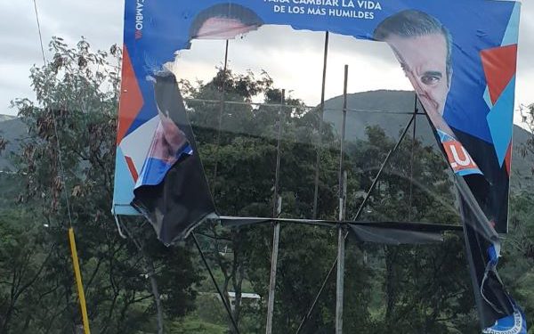 vallas destruidas fernando