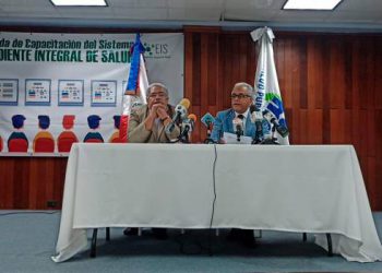 Rueda de prensa salud publica