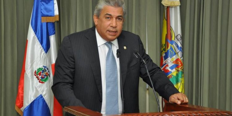 Carlos Castillo dice no existe condiciones para celebrar elecciones en el exterior