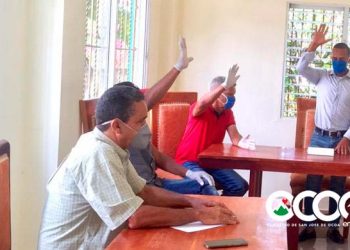 Regidores declaran en estado de emergencia municipio de Rancho Arriba por coronavirus