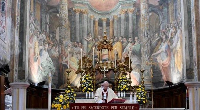 El papa Francisco cree que la pandemia es “tiempo de eliminar las desigualdades”