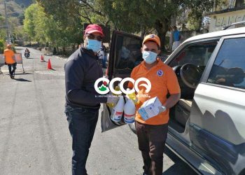 Candidato a diputado Dionisio Santana distribuye mascarillas, guantes y productos de desinfección para el Covid-19