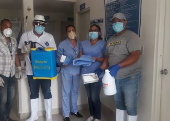 Gerencia de Salud Ocoa entrega equipos de protección personal de salud a UNAP