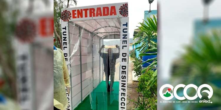 Instalan en el hospital San José túnel de desinfección ante COVID-19